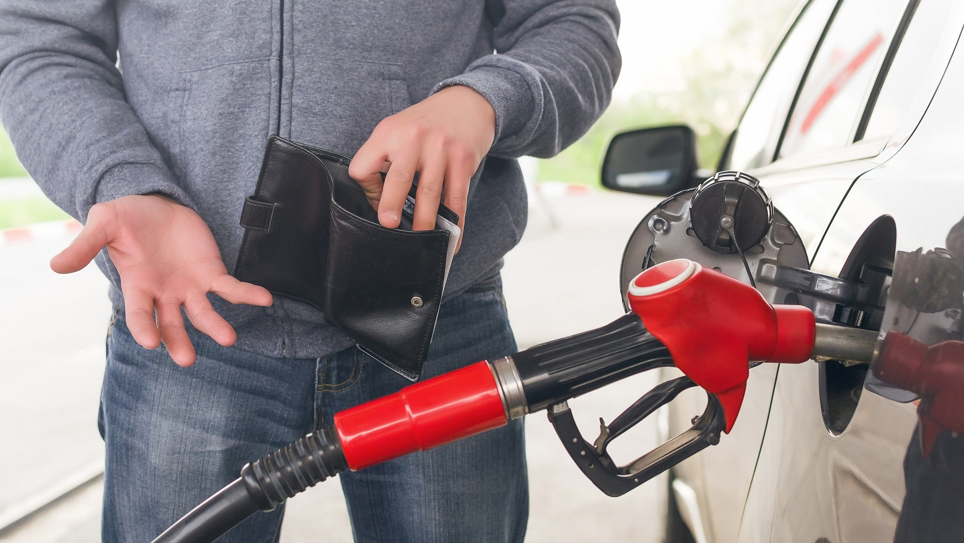 Stimulus Update When 1 050 California Gas Tax Rebate Checks Will