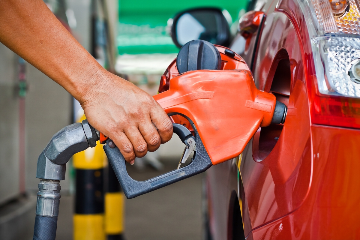 Why Is It Illegal To Pump Your Own Gas In New Jersey Anthony Carbone