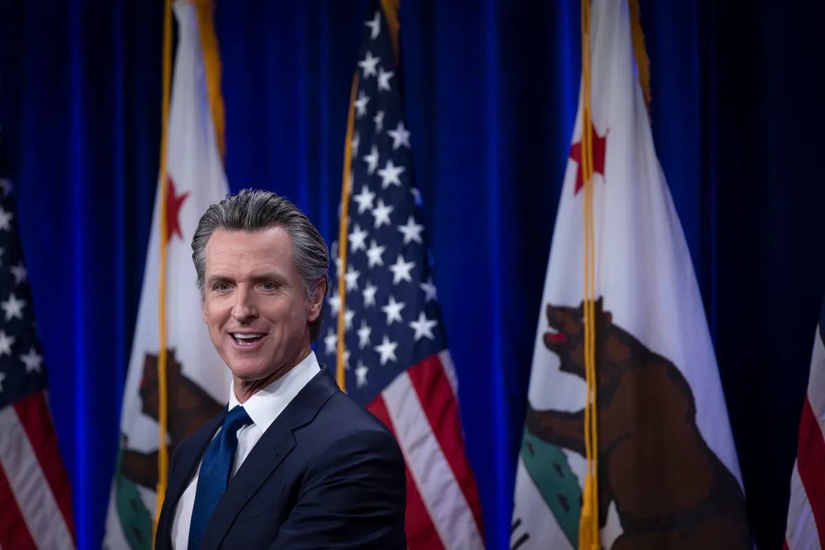 A Defiant Pep Talk A Gas Rebate What Gov Newsom Offered In State Of